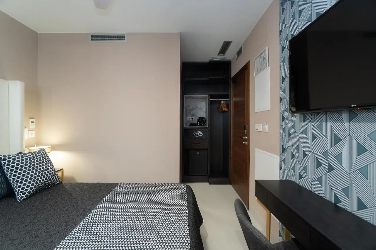 **  Hotel Perla Del Sur Torremolinos Spain