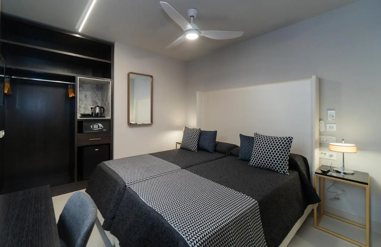 Hotel Perla Del Sur Torremolinos