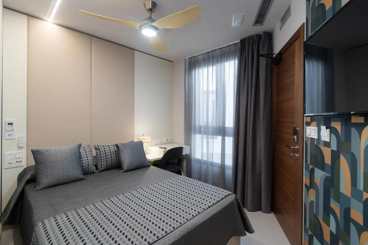 Hotel Perla Del Sur Torremolinos 2*,  Spanje