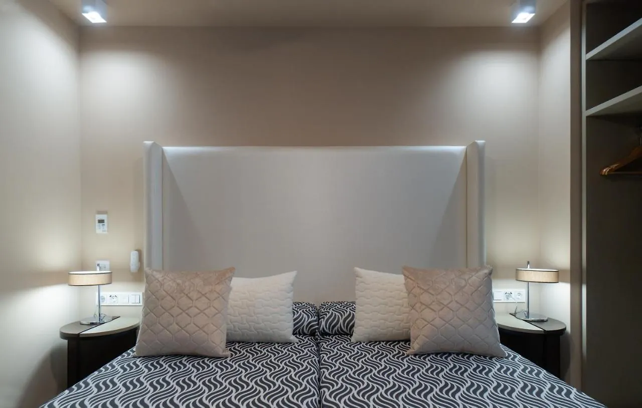 **  Hotel Perla Del Sur Torremolinos Spanje